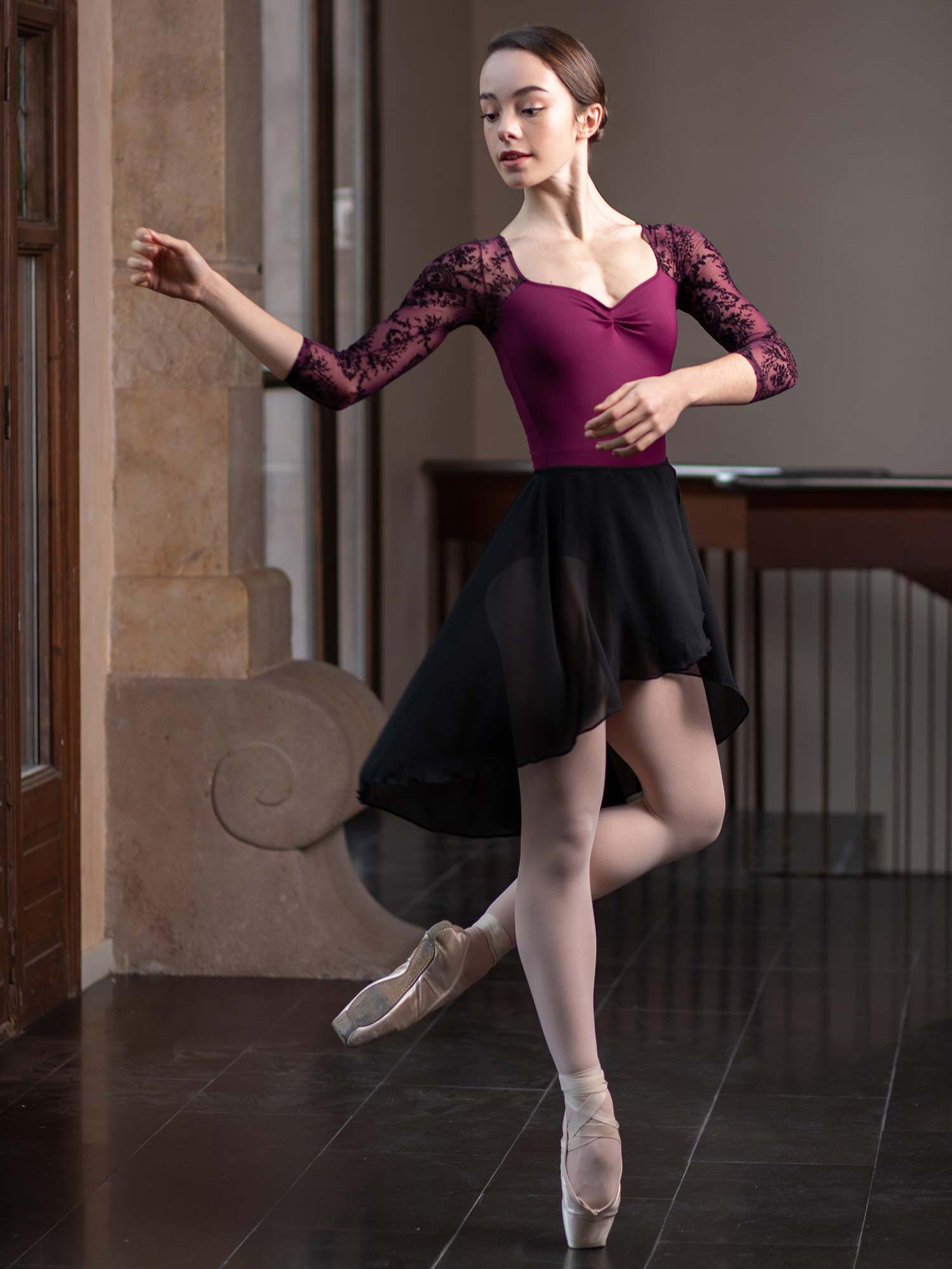 Balettihame epäsymmetrisellä helmalla – Intermezzo balettihelma - Image 2